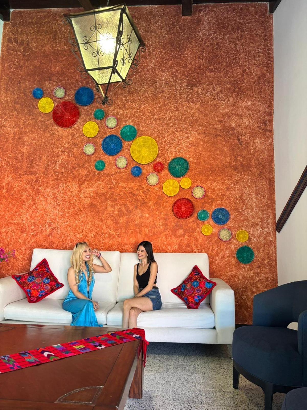 Luna Maya Boutique Hotel Antigua Exterior foto