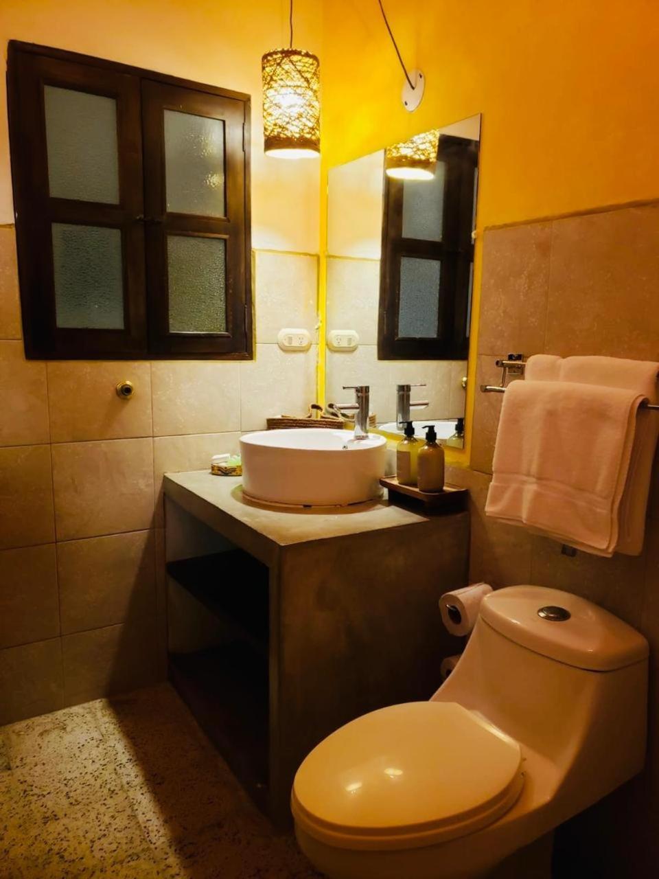 Luna Maya Boutique Hotel Antigua Exterior foto